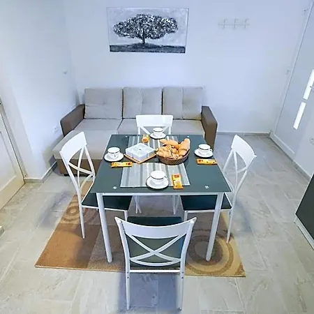 Roko Hotel 3*